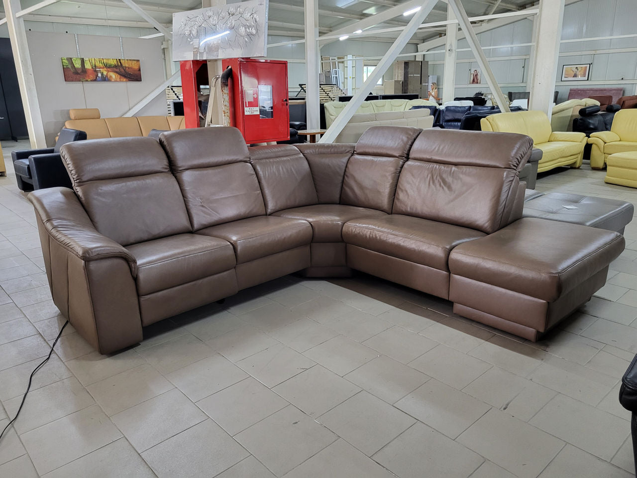Fotoliu recliner electric integrat în colțar din piele maro - MobiHaus