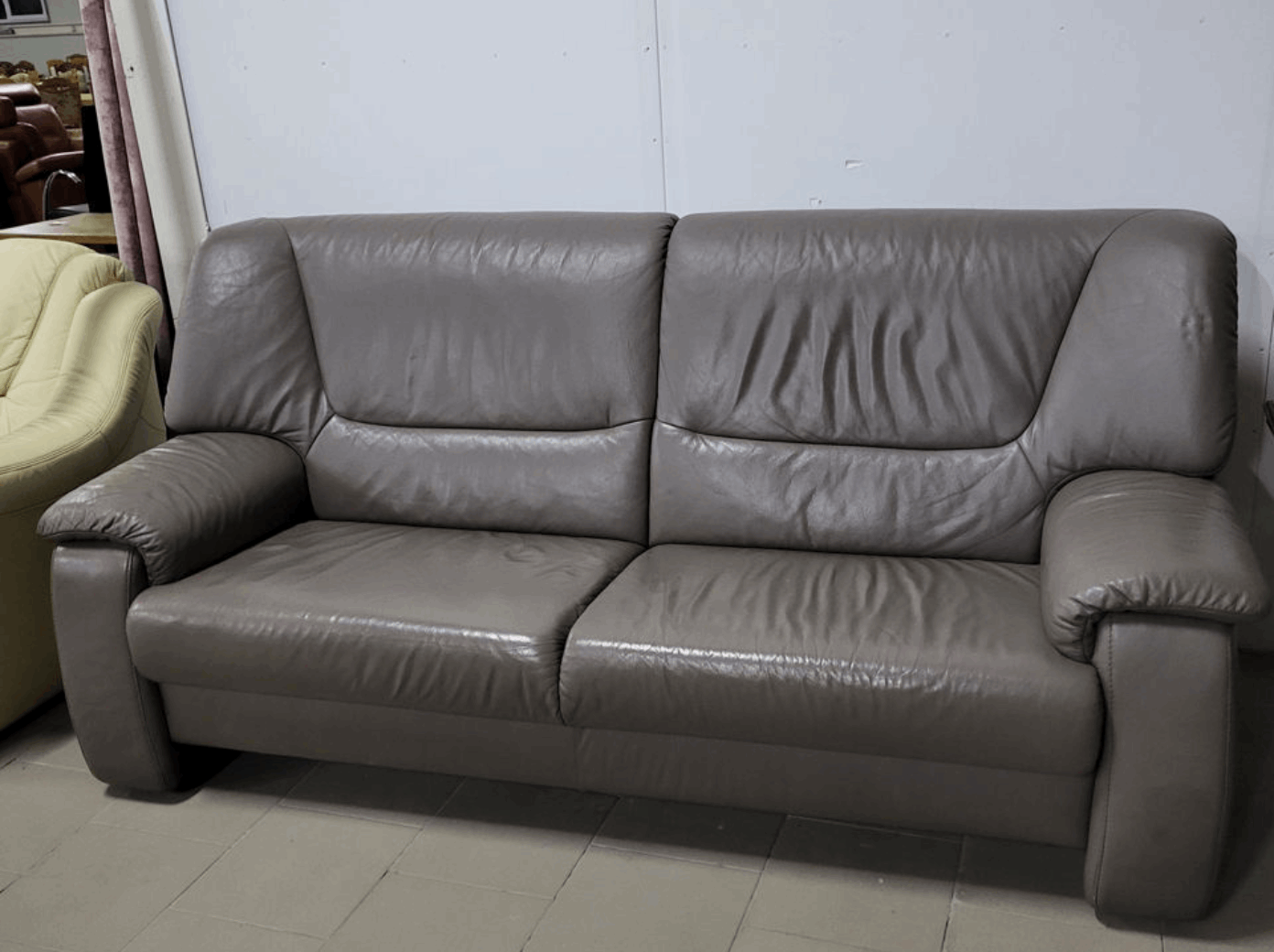 Mobilier pentru living din piele importat din Germania