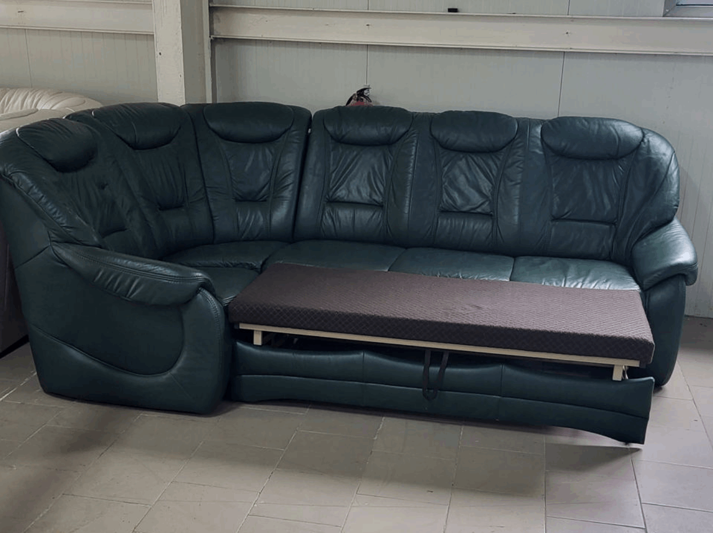 Mobilier living premium din piele naturală