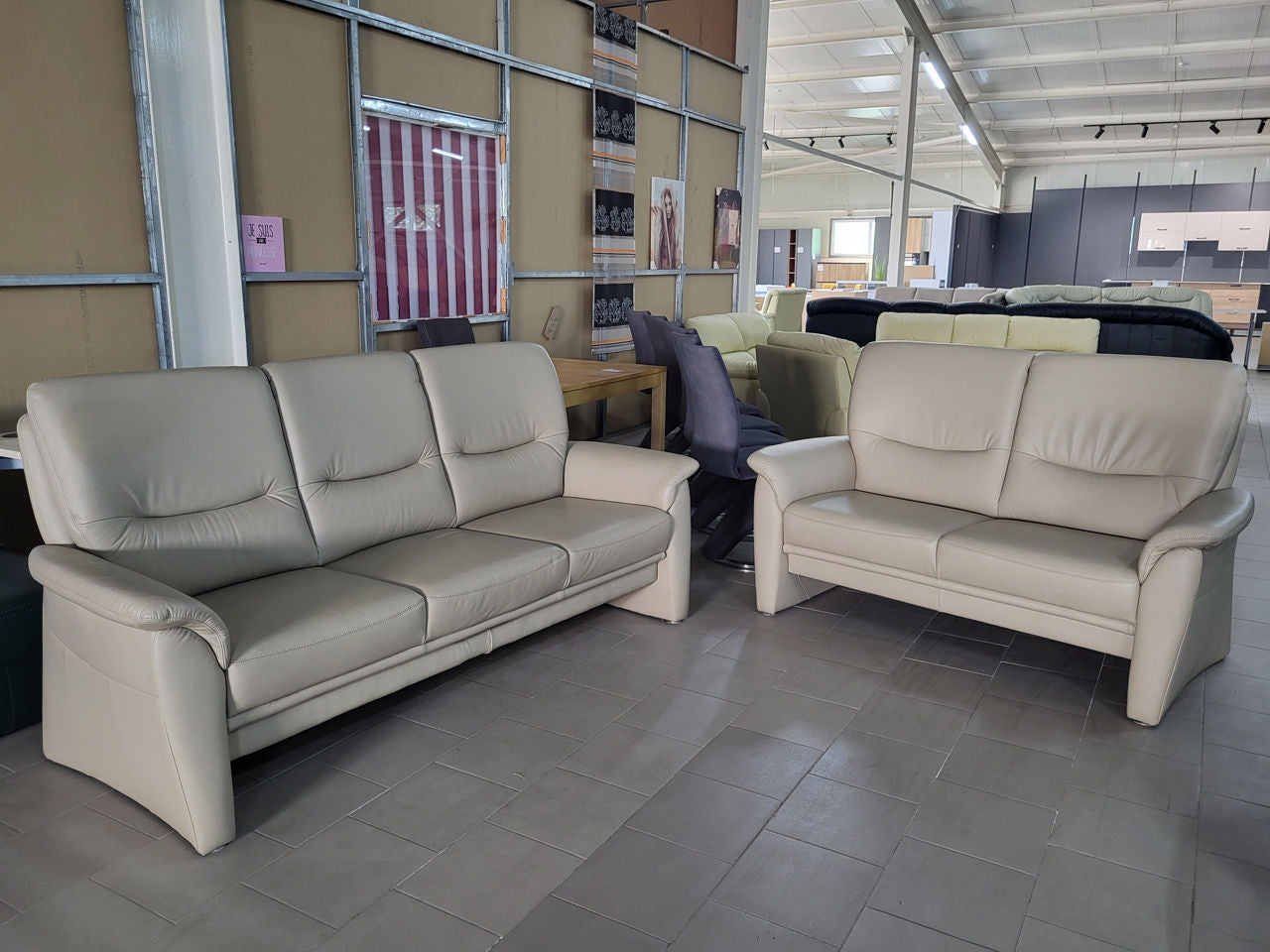 Set complet de canapele 3 locuri și 2 locuri din piele bej MobiHaus